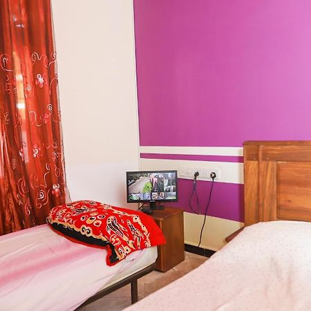 Shara Luxury Holiday Home Marawila Extérieur photo