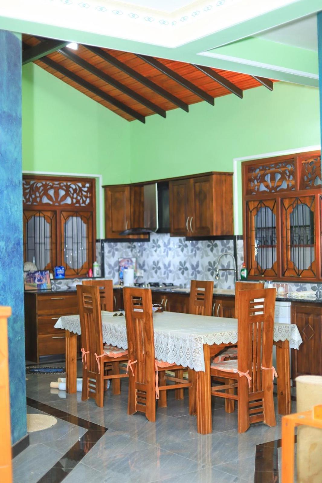 Shara Luxury Holiday Home Marawila Extérieur photo