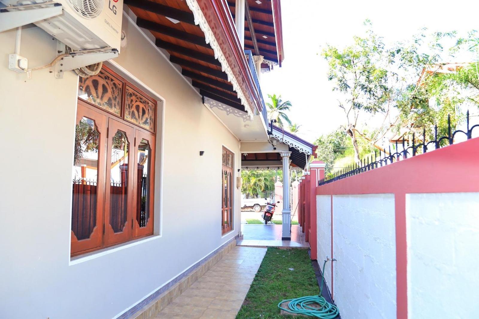 Shara Luxury Holiday Home Marawila Extérieur photo