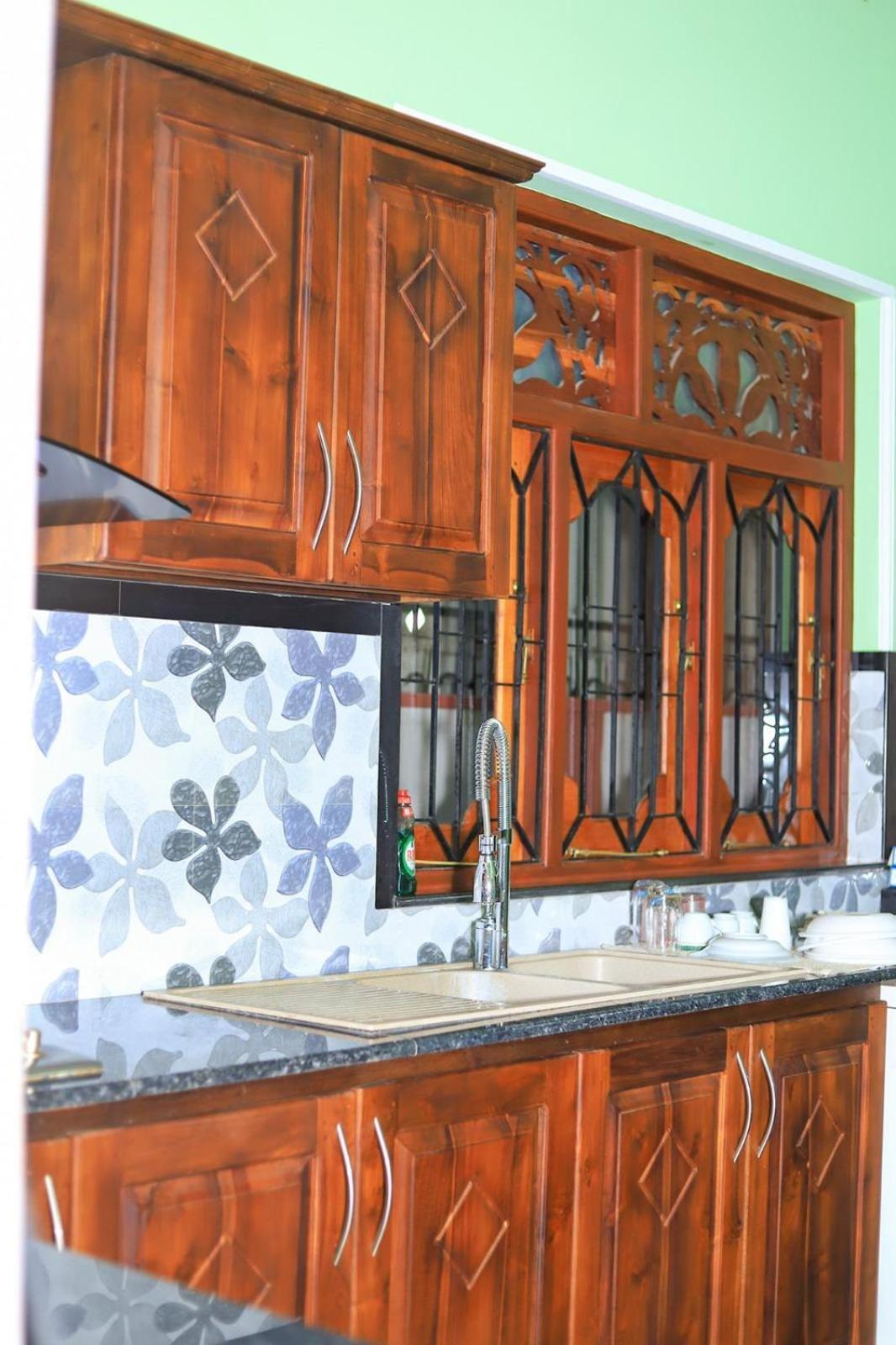 Shara Luxury Holiday Home Marawila Extérieur photo